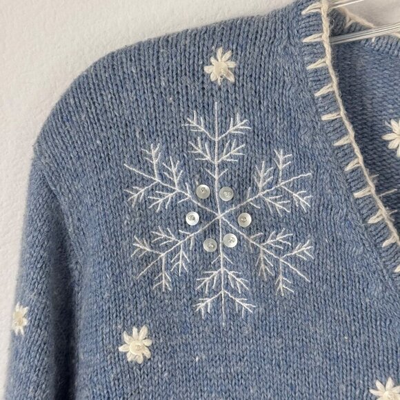 Christopher & Banks Angora Snowflake Embroidered Cardigan Blue Beige White M EUC - Picture 4 of 9